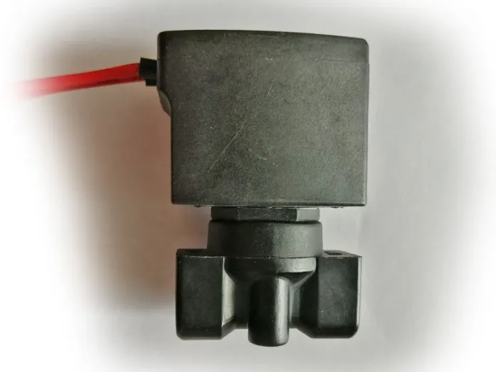 Клапан соленоїдний 1/4' 3mm AC220V